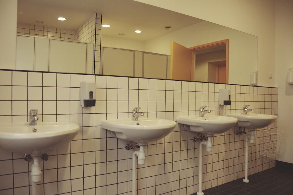 Saare Automatic Hostel Pärnu Pokoj fotografie